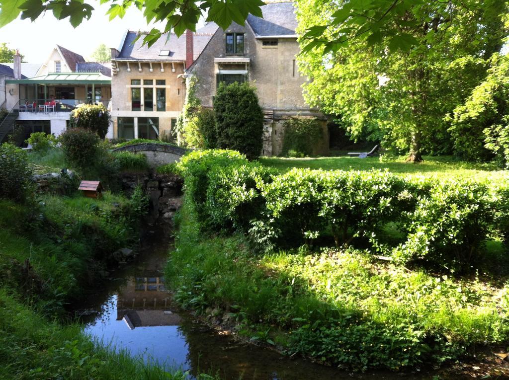 Loire Valley Medieval Getaway Rochecorbon Exterior photo